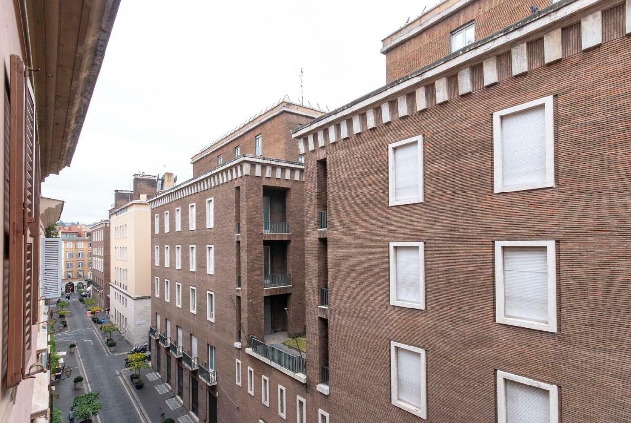 Appartamento Via Del Corso Roma Exterior foto